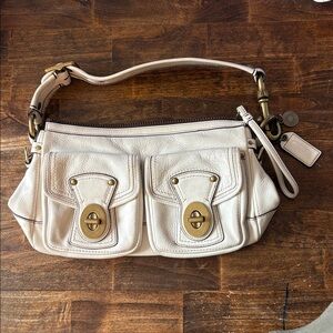 COACH Legacy Turnlock Shoulder Bag Leather White 65th Women VIntage Y2K